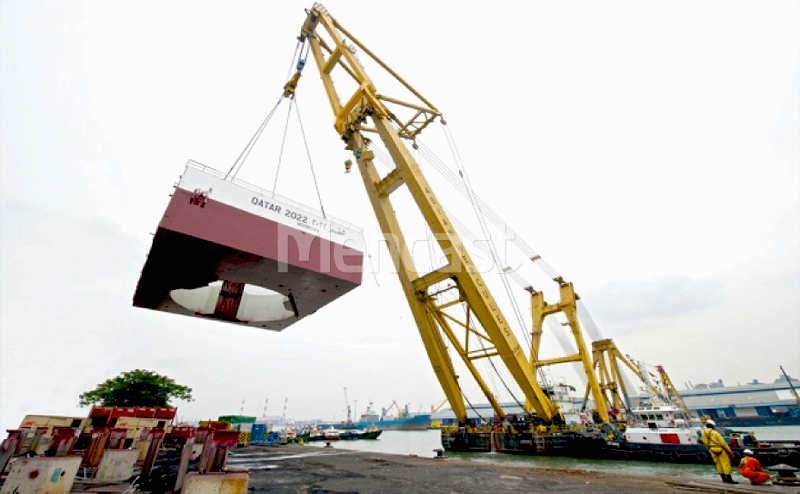 Jackup leg blocks delivered at waterfront facility Marine
